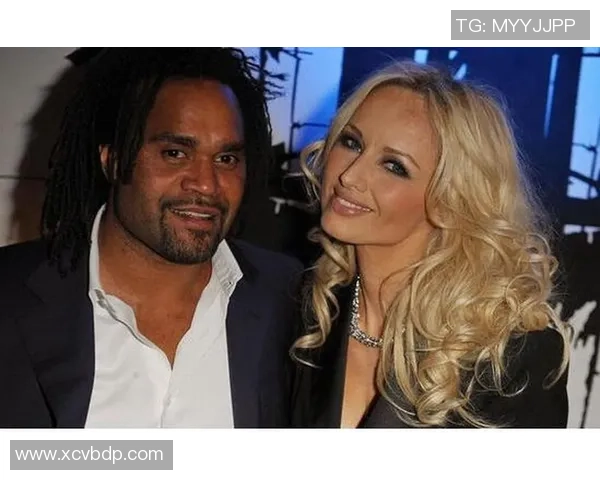 足球明星为何选择模特作为伴侣背后的心理与社会因素分析